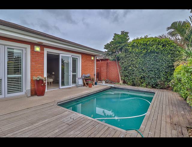 3 BEDROOM TOWNHOUSE RENTED IN SOUTH END